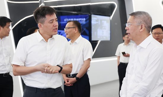 温州市人大常委会党组副书记、副主任陈建明一行莅临1xbet股份调研指导